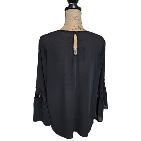 LORALEtte Black Slightly Sheer Burnout Bell Sleeve‎ Blouse Plus Size 2X - Picture 5 of 7